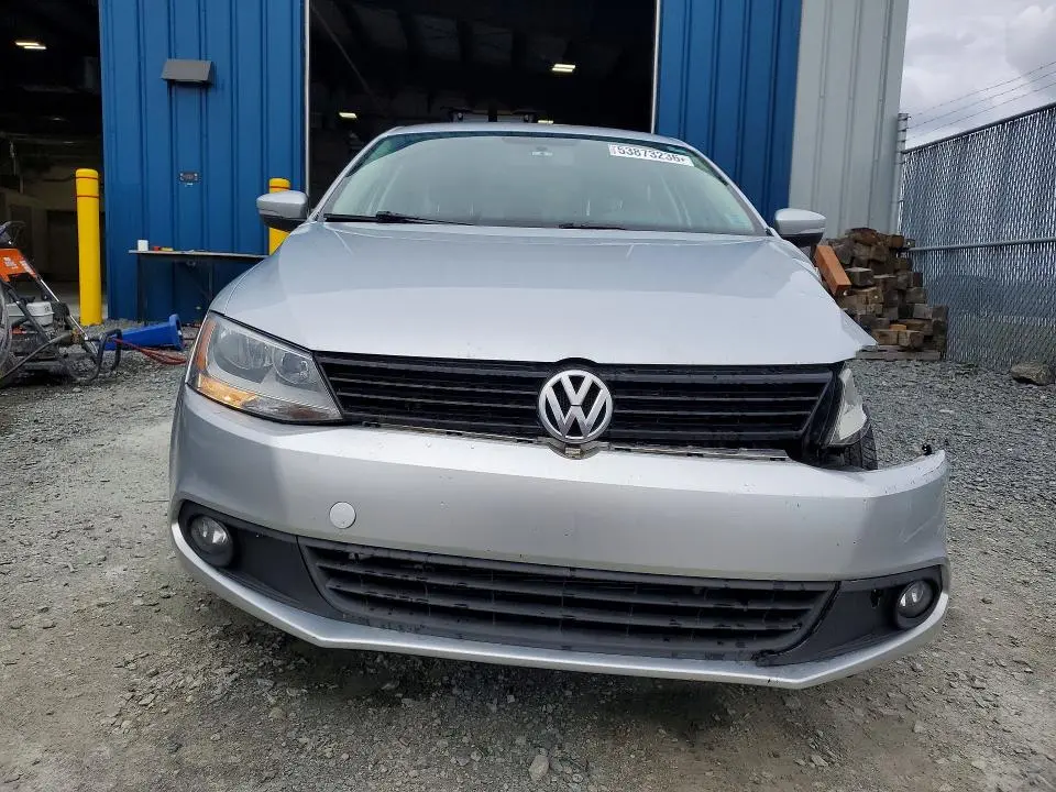 2014 VOLKSWAGEN JETTA BASE  