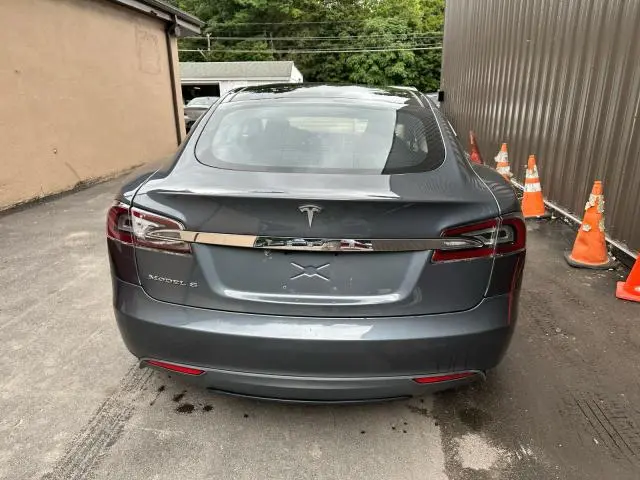 2013 TESLA MODEL S   