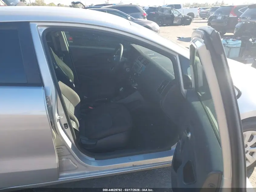 2016 KIA RIO LX