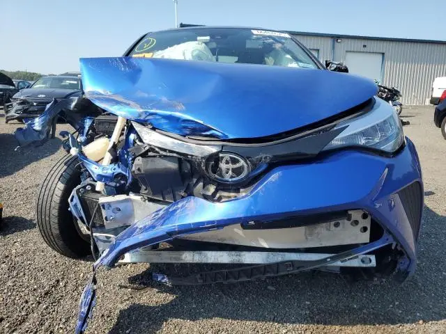 2020 TOYOTA C-HR XLE  