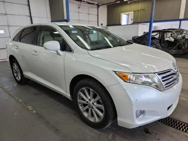 2010 TOYOTA VENZA   