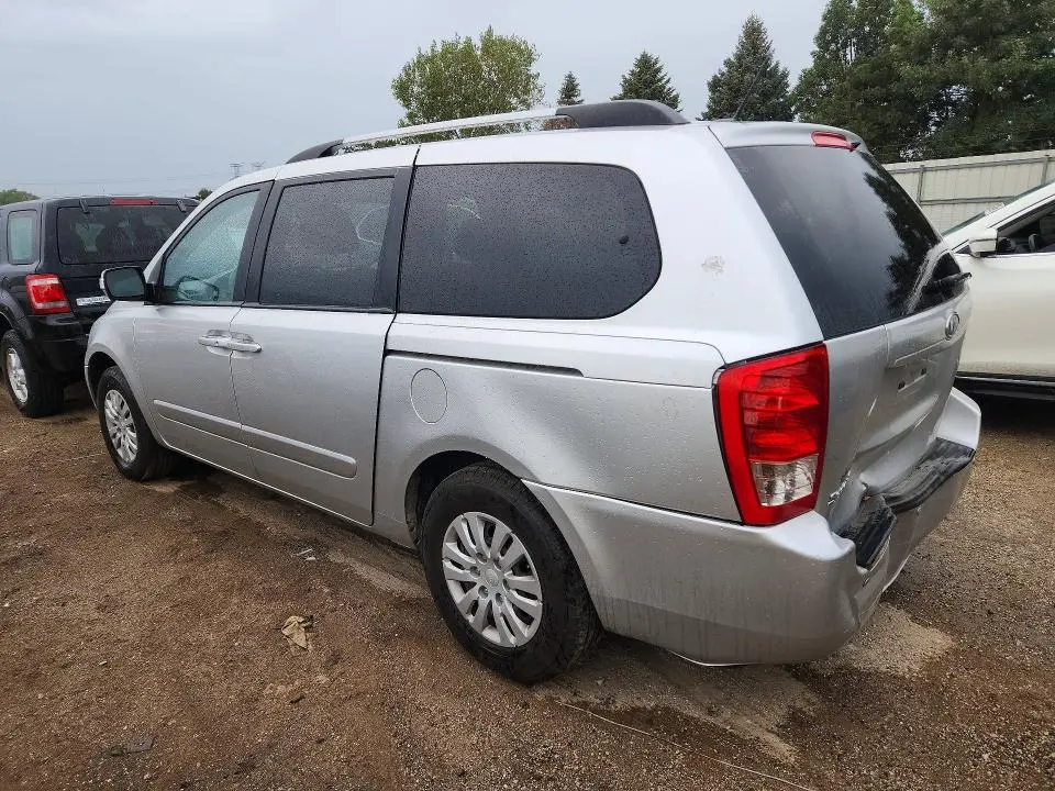 2012 KIA SEDONA LX  