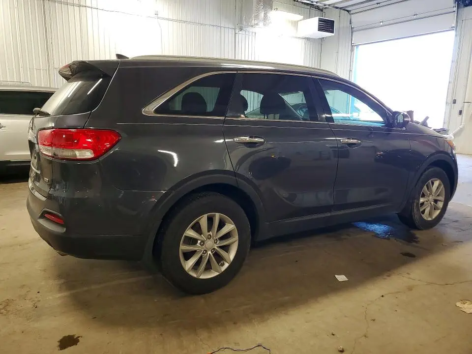 2018 KIA SORENTO LX  