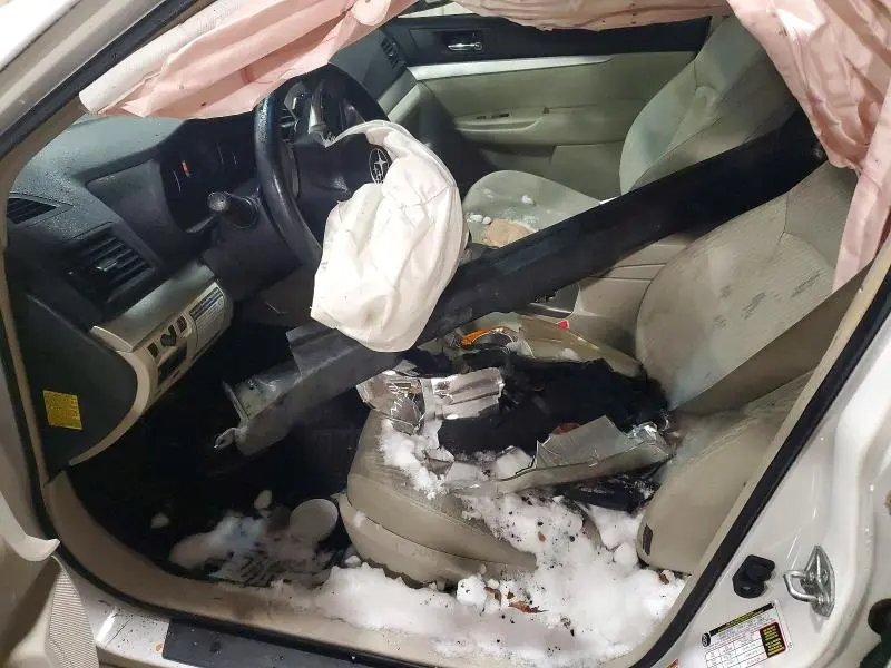 2012 SUBARU OUTBACK 2.5I PREMIUM  