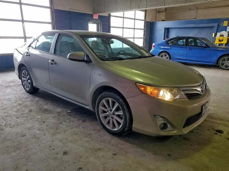 2013 TOYOTA CAMRY HYBRID  