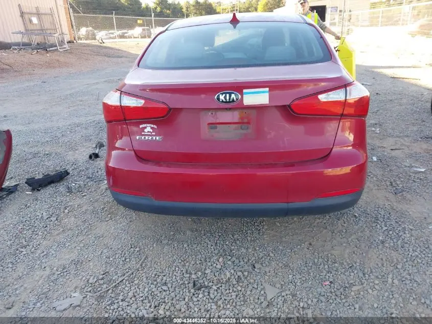 2016 KIA FORTE LX