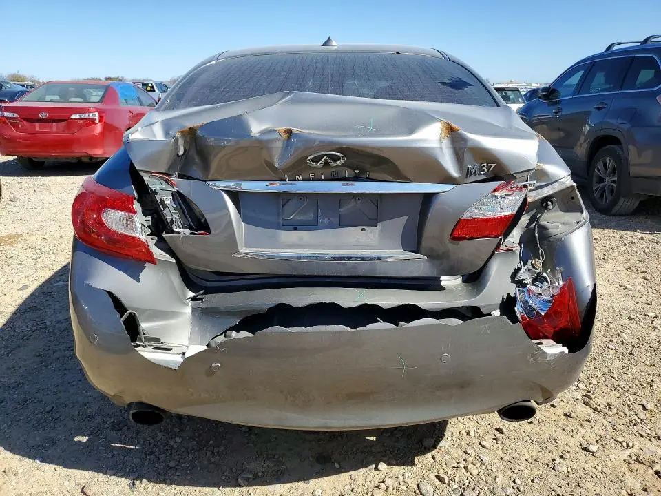2013 INFINITI M37 BASE  