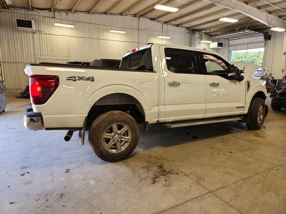 2025 FORD F150 XLT  