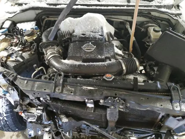 2014 NISSAN FRONTIER SV  