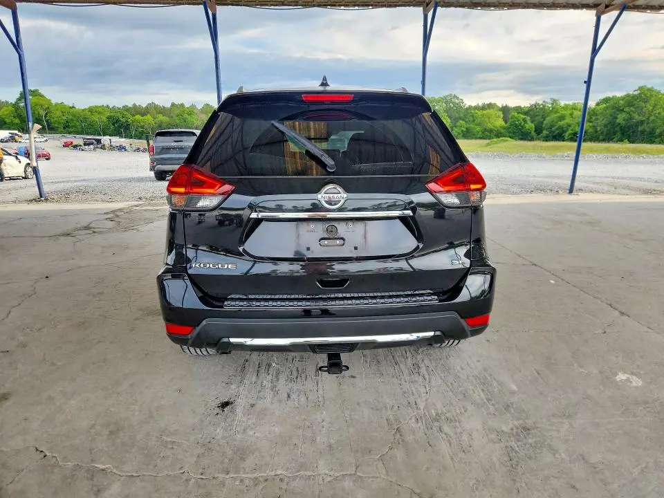 2018 NISSAN ROGUE SL  