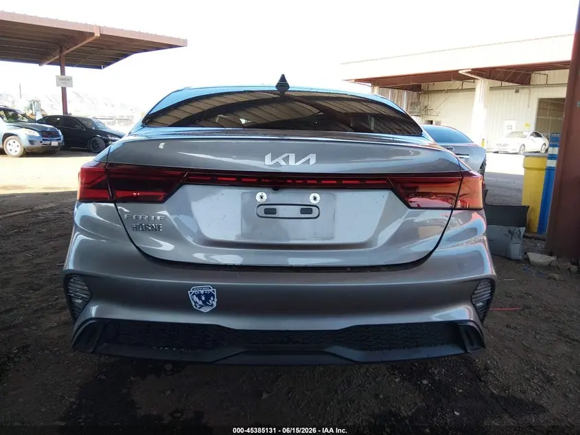 2023 KIA FORTE LXS