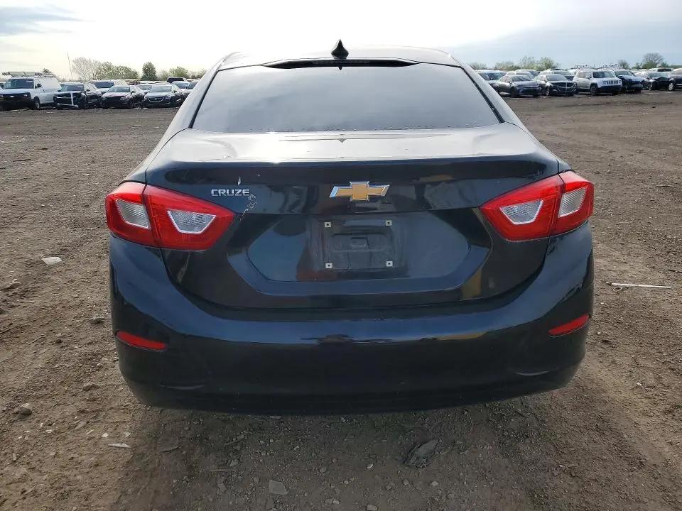 2016 CHEVROLET CRUZE LS  