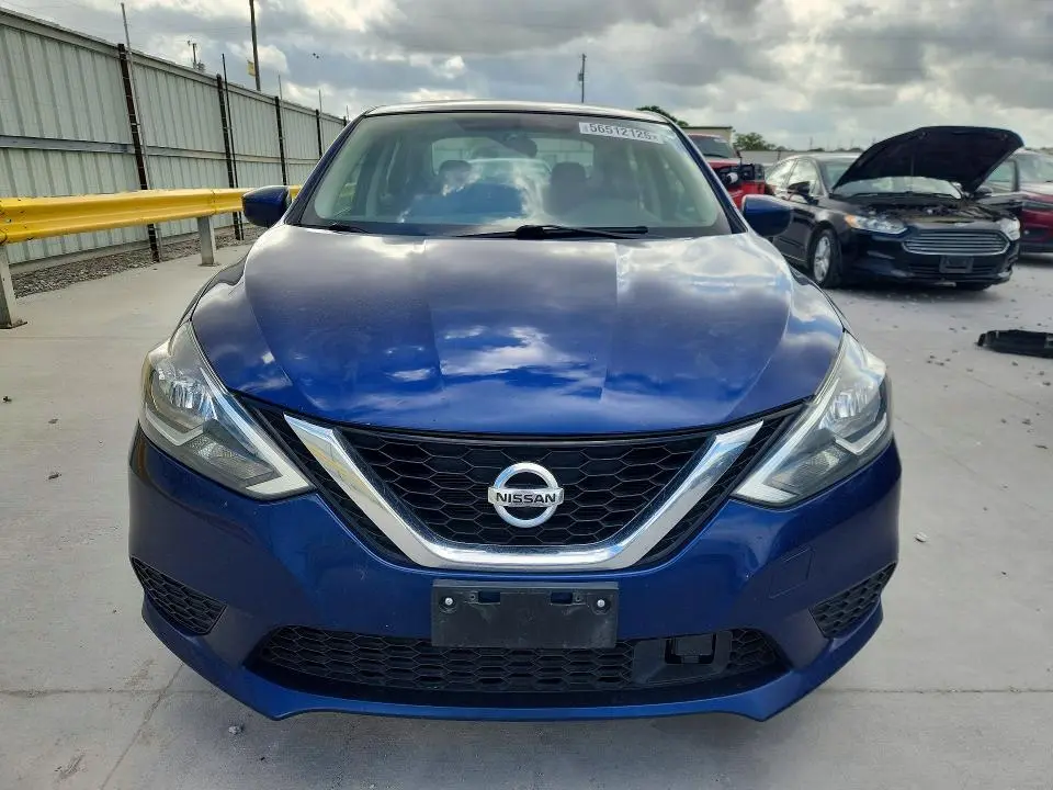 2019 NISSAN SENTRA SV  