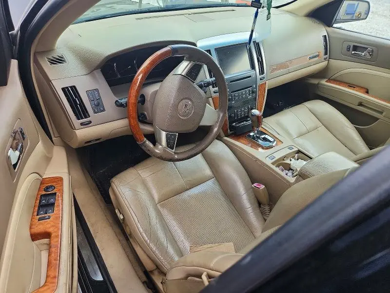 2011 CADILLAC STS LUXURY  