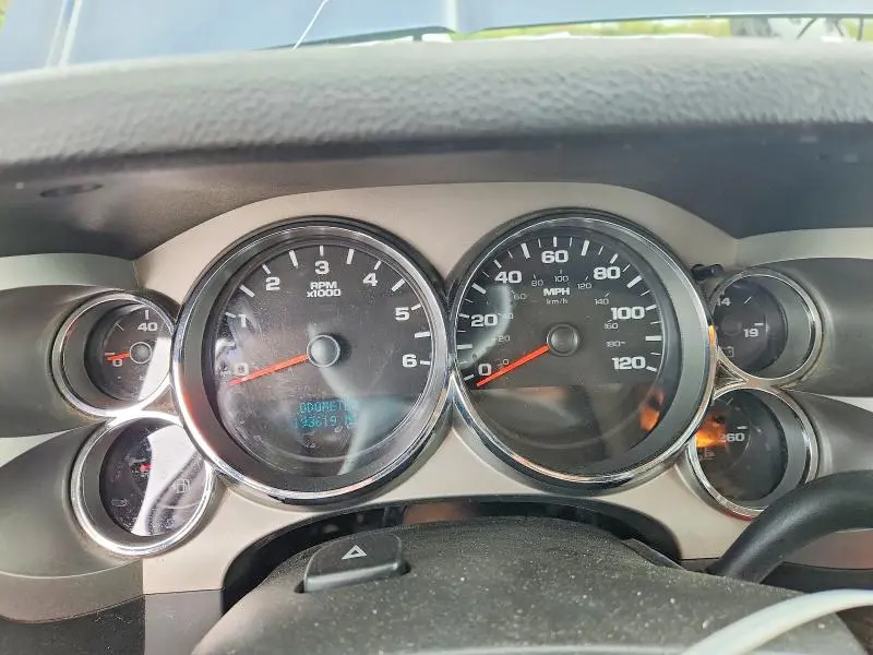 2010 CHEVROLET SILVERADO C1500 LT  