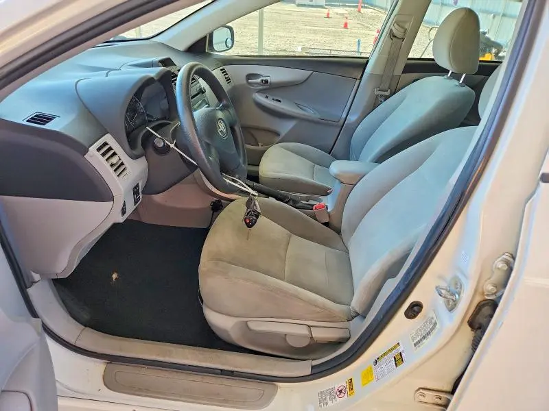2013 TOYOTA CAROLLA   