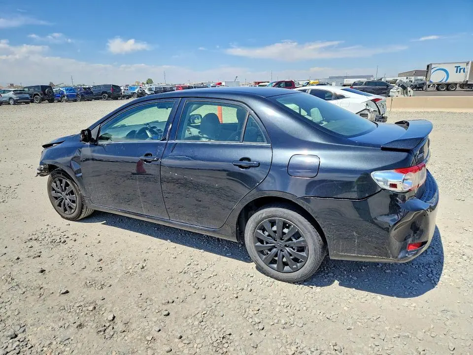 2013 TOYOTA COROLLA LE  