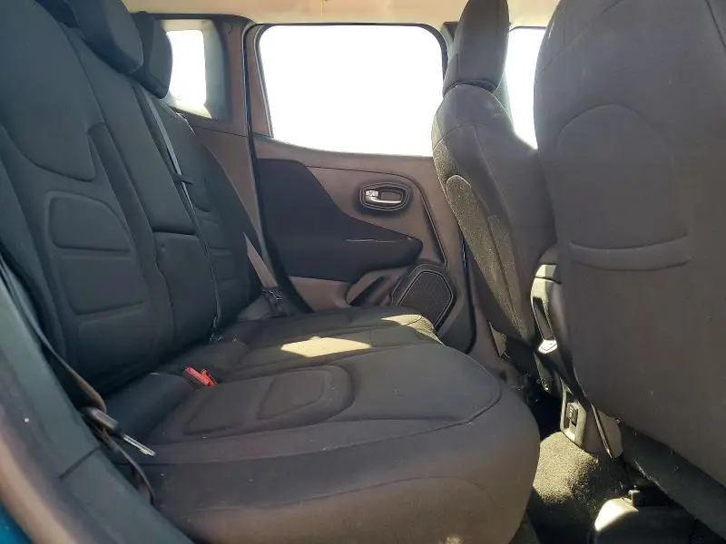 2020 JEEP RENEGADE LATITUDE  