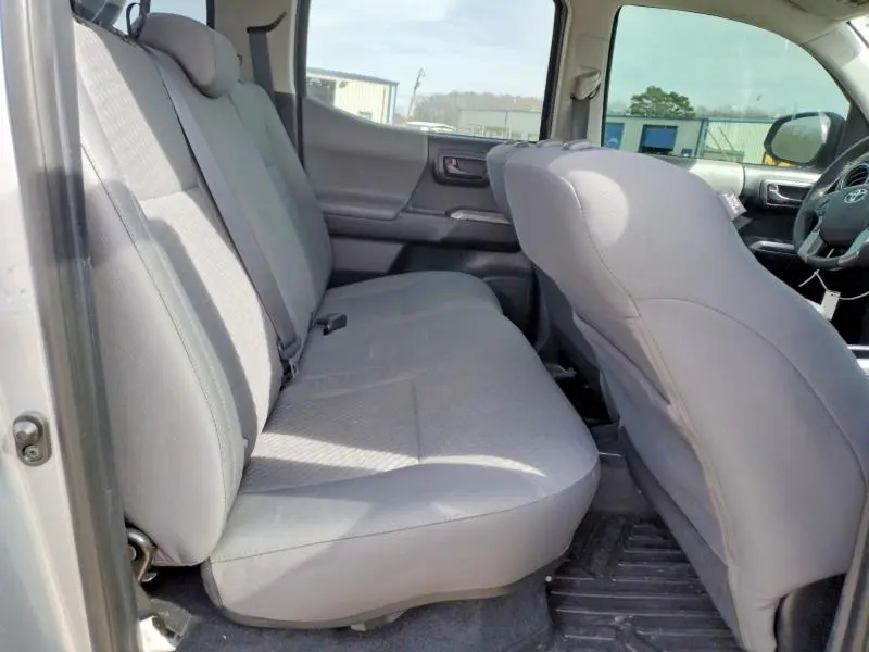 2021 TOYOTA TACOMA SR5 V6  