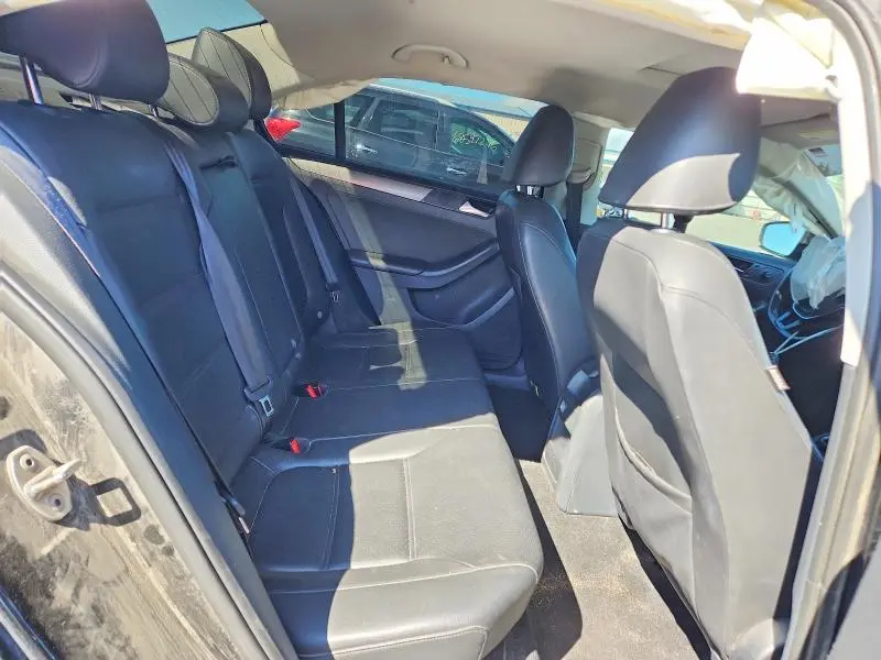 2015 VOLKSWAGEN JETTA TDI  