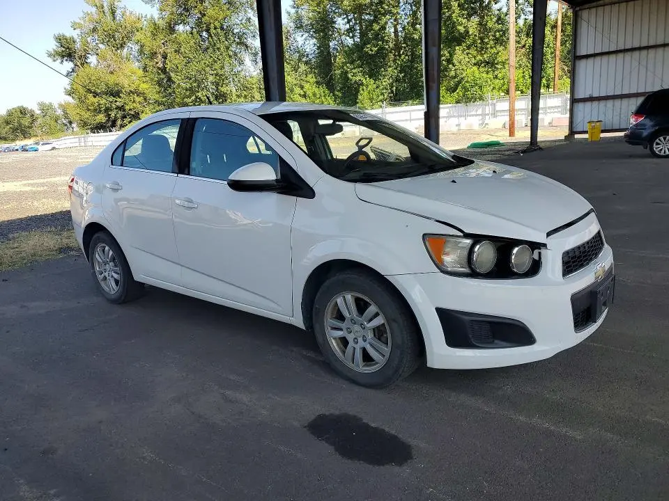 2014 CHEVROLET SONIC LT  