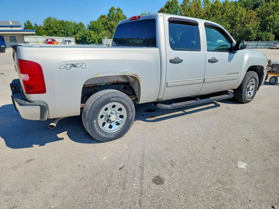 2011 CHEVROLET SILVERADO K1500 LS  