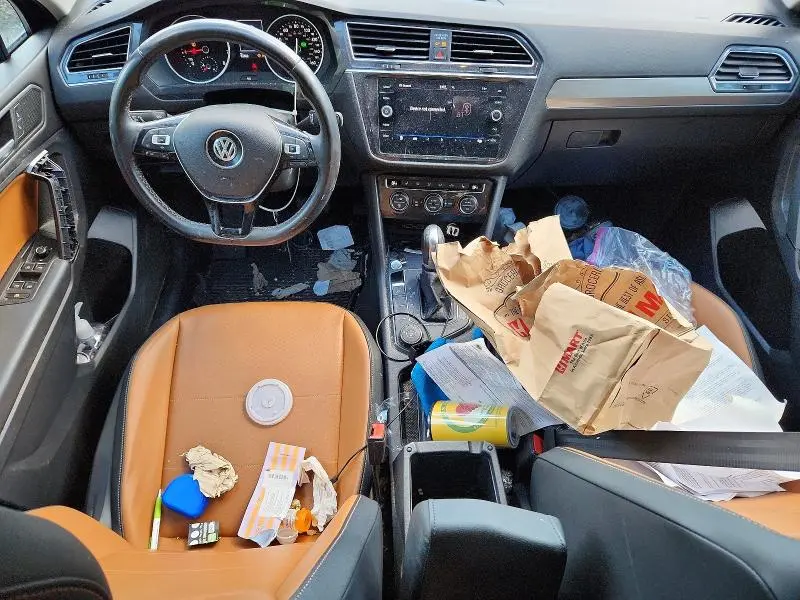 2019 VOLKSWAGEN TIGUAN SE  