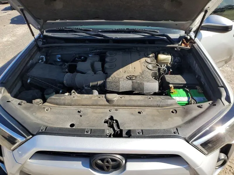 2019 TOYOTA 4RUNNER SR5  