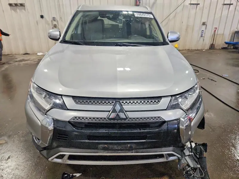 2020 MITSUBISHI OUTLANDER SE  