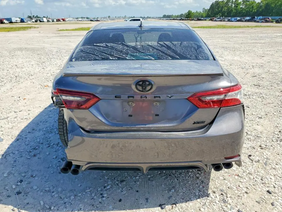 2022 TOYOTA CAMRY XSE  