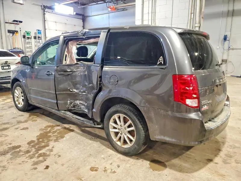 2016 DODGE GRAND CARAVAN SE  