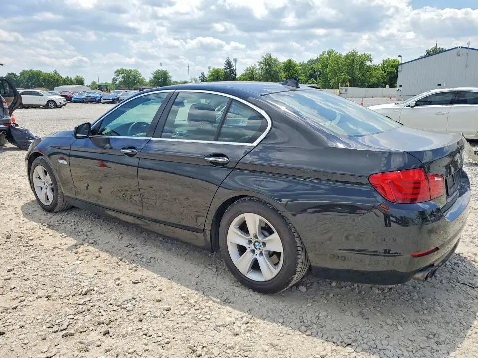 2011 BMW 528 I  