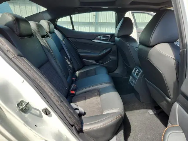 2021 NISSAN MAXIMA SR  