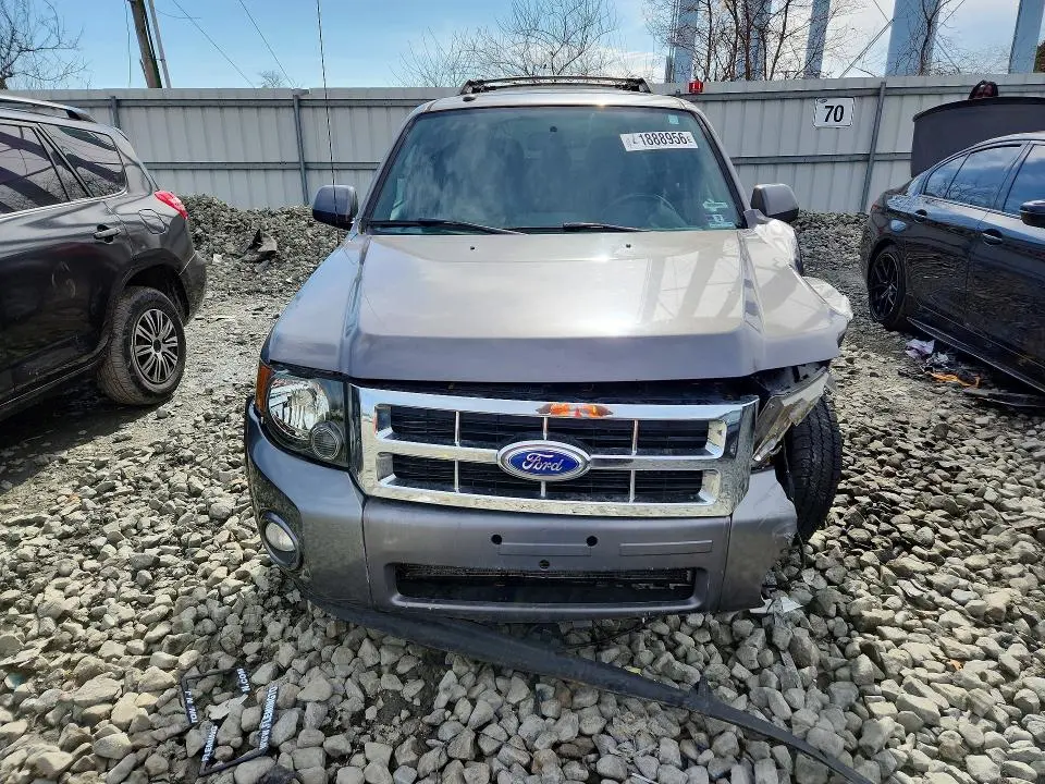 2011 FORD ESCAPE   