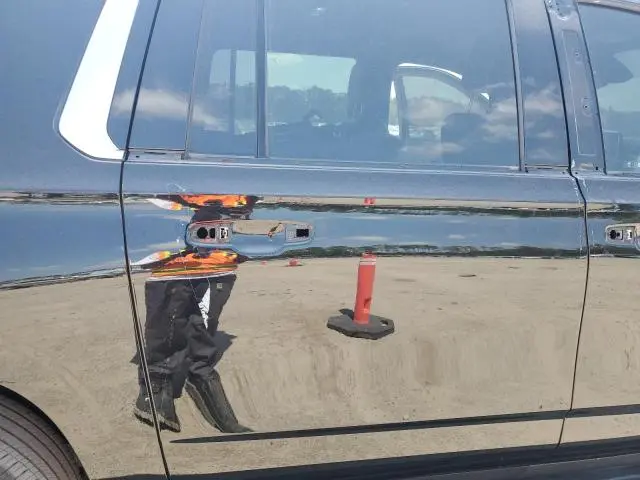 2021 CHEVROLET SUBURBAN C1500 LT  