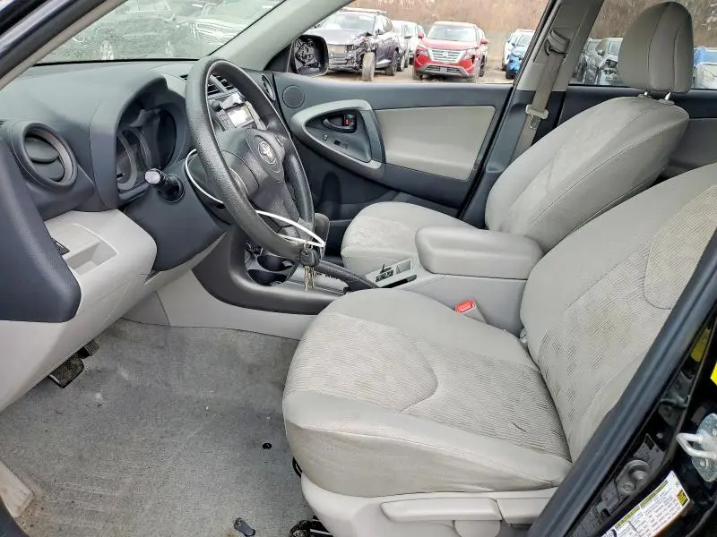 2010 TOYOTA RAV4 BASE  