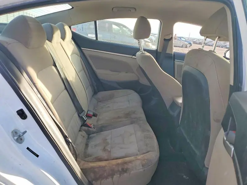 2019 HYUNDAI ELANTRA SEL  