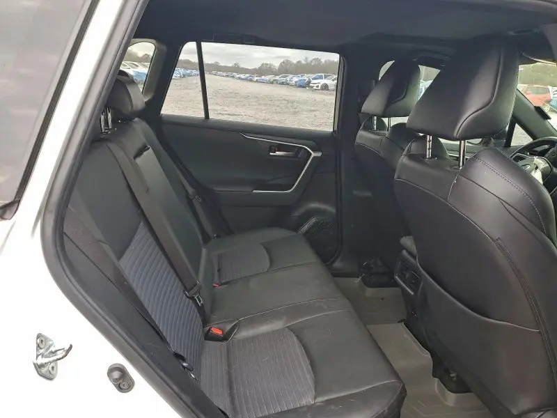 2022 TOYOTA RAV4 XSE  