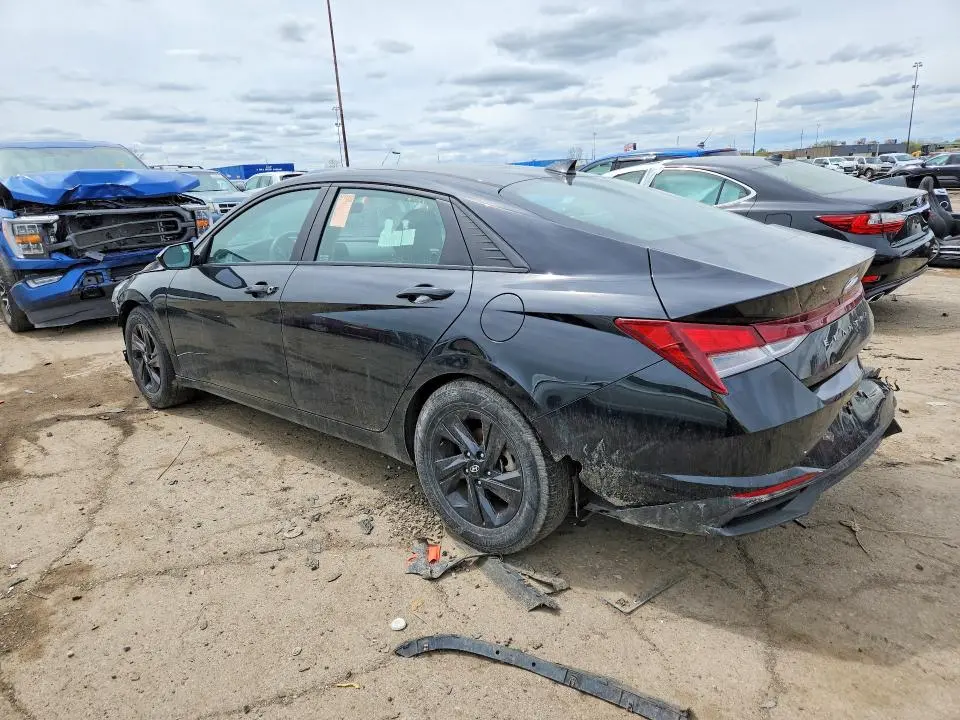 2021 HYUNDAI ELANTRA SEL  