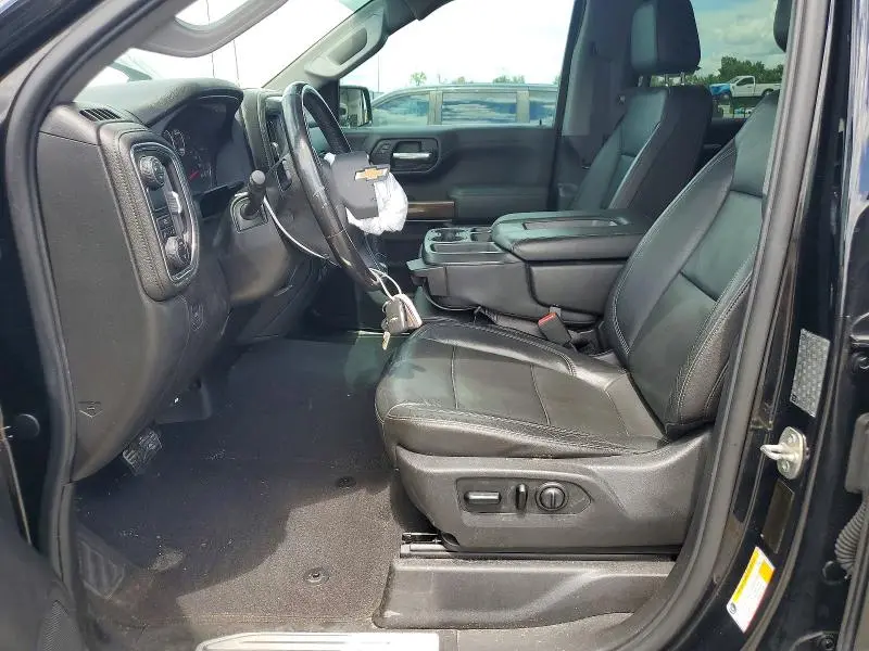 2019 CHEVROLET SILVERADO C1500 LT  