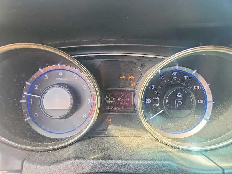 2012 HYUNDAI SONATA GLS  