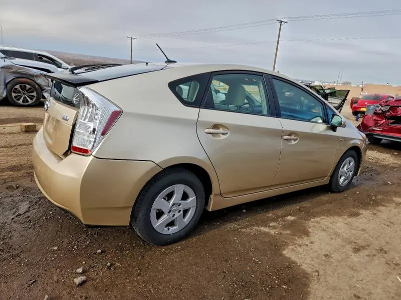 2011 TOYOTA PRIUS   
