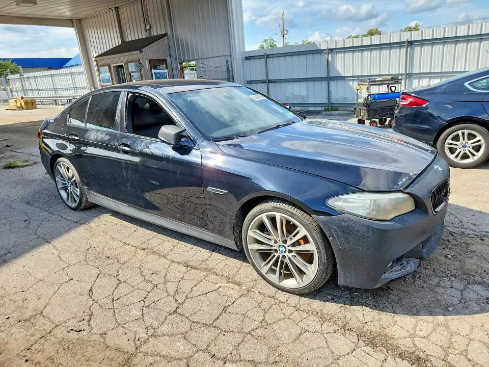2016 BMW 550 XI  