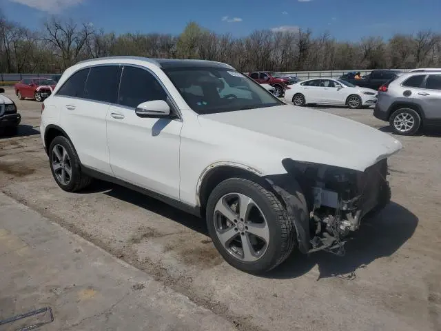 2016 MERCEDES-BENZ GLC 300