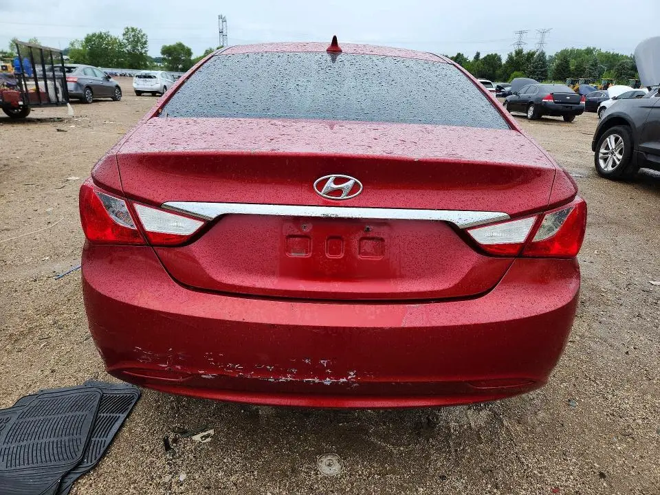 2011 HYUNDAI SONATA GLS  