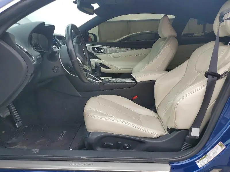 2019 INFINITI Q60 RED SPORT 400  