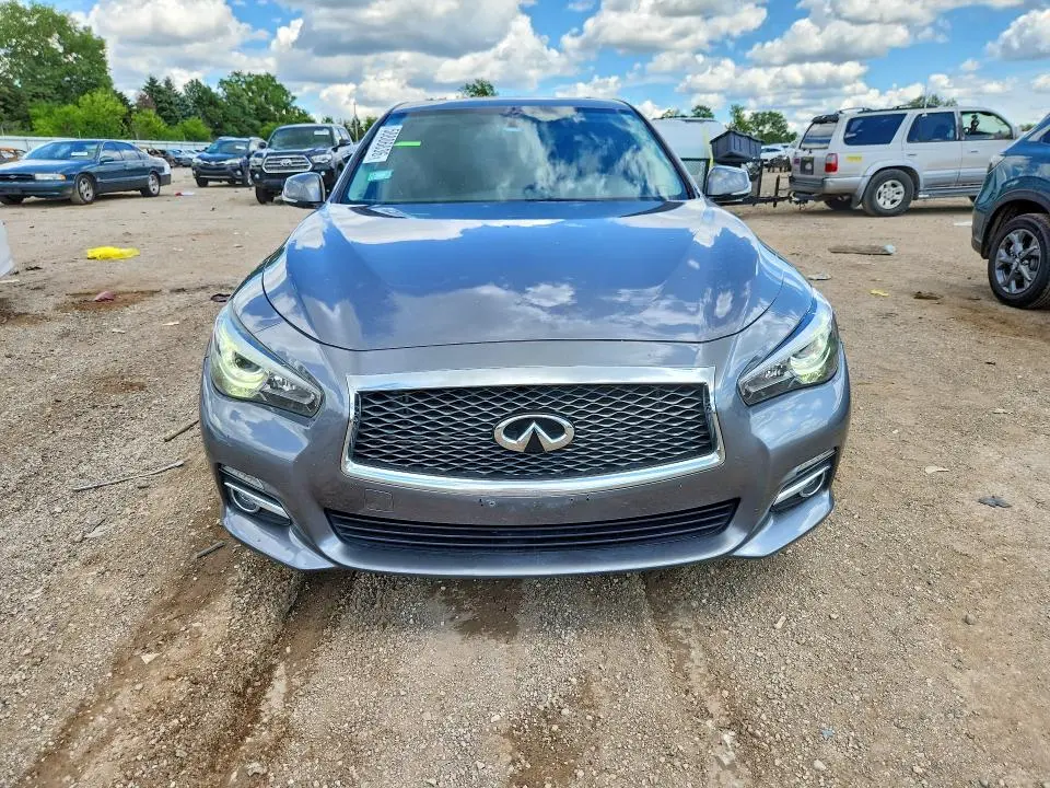 2015 INFINITI Q50 PREMIUM  