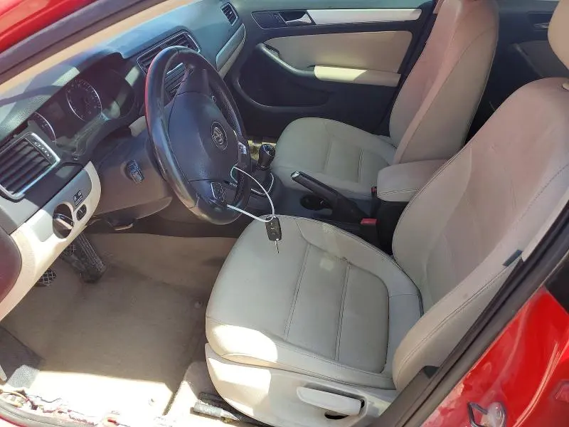 2012 VOLKSWAGEN JETTA TDI  