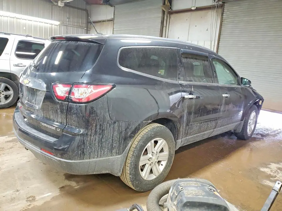 2014 CHEVROLET TRAVERSE LT  