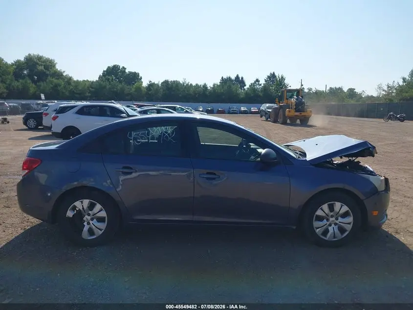 2013 CHEVROLET CRUZE LS AUTO